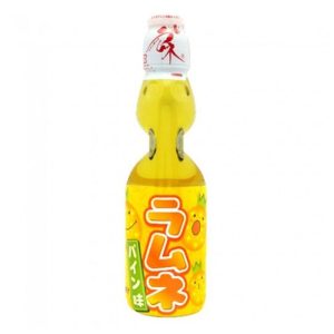 Dzēriens ar ananasu garšu Ramune, gāzēts, 200ml